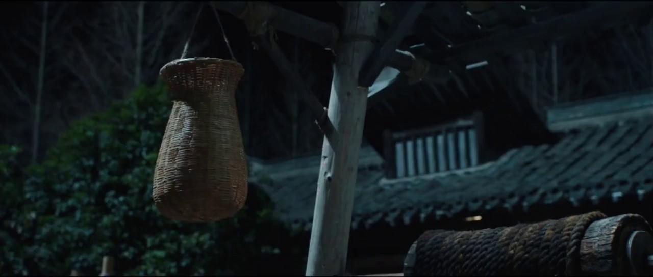 Dong Hai Chuan of the Hundred Boxing (2018) WEB-DL Hindi + zh 720p x264 AVC HE-AAC ESub.mkv.0002